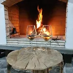 Elena Pensjonat Kosovo